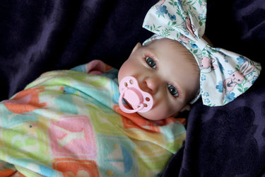 6 Pound Reborn Heavy Dolls Lifelike Baby Doll 20” 2 lbs. Weighted Newborn Baby Girl/Boy Soft For Children Child Friendly Gifts For Girls